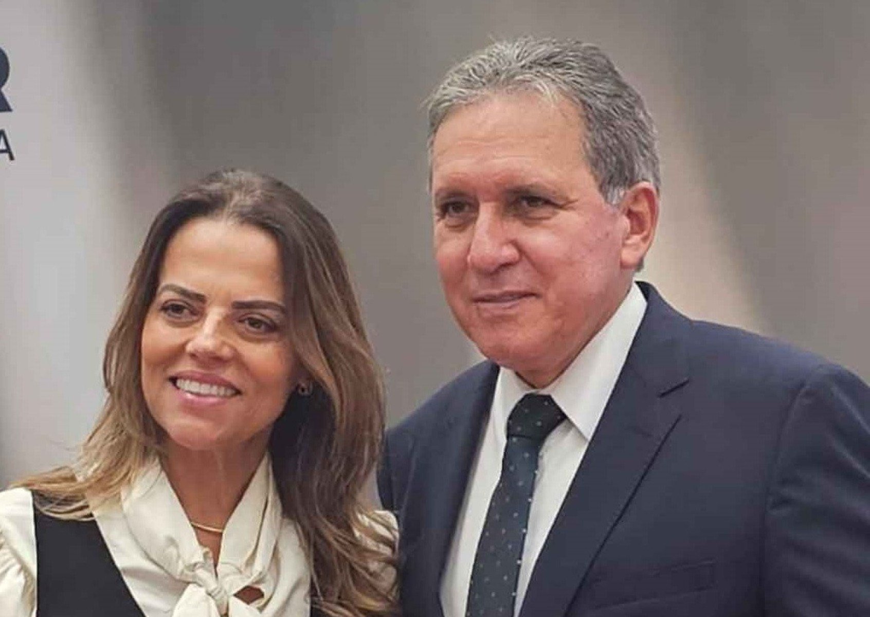 Ministro Afr&acirc;nio Vilela e Gisela