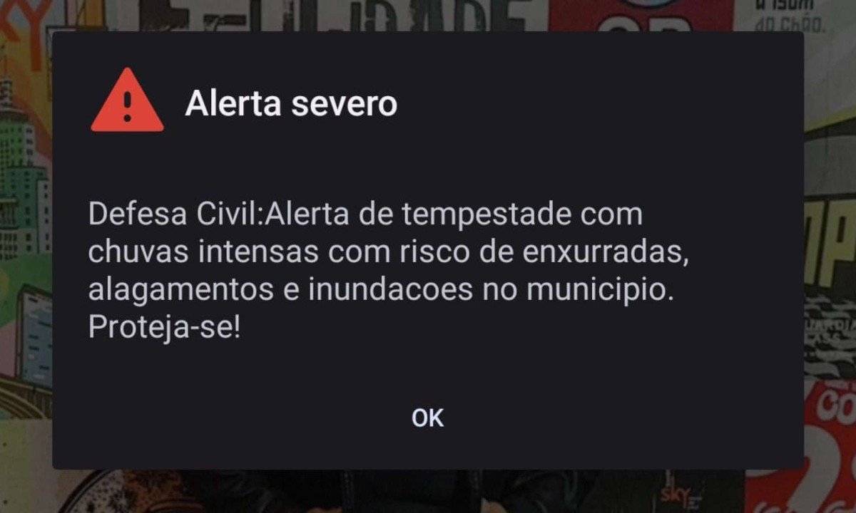 As mensagens foram enviadas para celulares dos moradores da capital mineira por volta das 12h30 e novamente &agrave;s 14h, informando a possibilidade de chuvas intensas, com risco de enxurradas, alagamentos e inunda&ccedil;&otilde;es na cidade