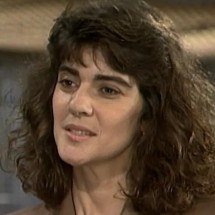 Por onde anda Mônica Torres? Atriz é destaque na reprise de “Rainha da Sucata” - Reprodução TV Globo