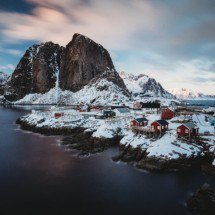 Escuridão, mar congelado e estoque de comida marcam a vida na Groenlândia - Freepik - wirestock