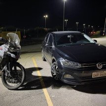 Trio é preso com carros clonados e equipamentos de R$ 40 mil em BH - PMMG/Reprodução