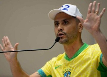 Senador Cleitinho Azevedo é pré-candidato ao governo de Minas
 -  (crédito: TÚLIO SANTOS/EM/D.A.PRESS)