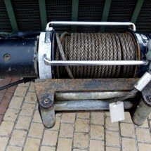 "Tira essa farda e vamos resolver", diz motorista de guincho a PM, em Betim - Public Domain Pictures