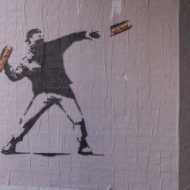 Banksy: agência afirma ter descoberto identidade do artista - Andrew Leyden