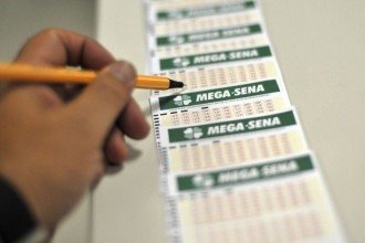 Mega-Sena 2988 acumula e vai a R$ 17 milhões; 3 mineiros acertam a quina
