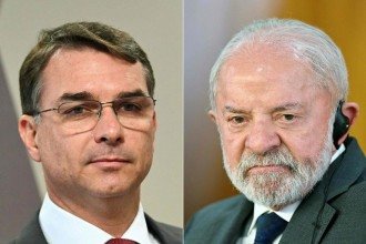 Flávio Bolsonaro e Lula são os principais nomes da disputa presidencial -  (crédito: Evaristo Sa / AFP)