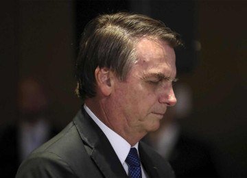Bolsonaro na UTI: broncopneumonia, febre alta e saturação de oxigênio -  (crédito: Foto: Marcos Corrêa/PR)