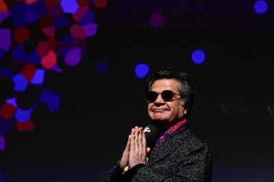 'Foi apenas um acidente', longa do iraniano Jafar Panahi que disputa o Oscar de Melhor Filme Internacional, denuncia o regime dos aiatolás que motivou a guerra de Donald Trump e de Israel ao Irã. Porém, o cineasta tem criticado ataques a seu país -  (crédito: John MacDougall/AFP)