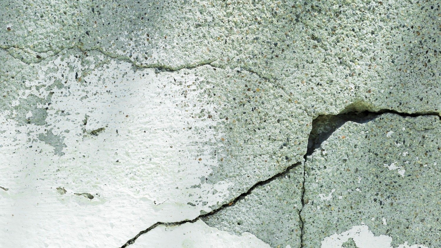 Sua casa está preparada para chuvas fortes? Confira 7 itens para revisar - Freepik