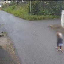 Adolescente de 14 anos é agredida na rua pelo ex-namorado de 17 em MG - Reprodução/Redes Sociais 