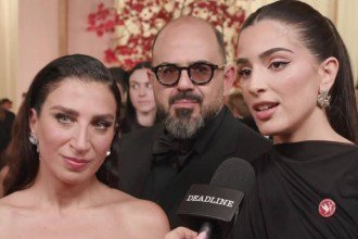 Equipe do filme 'A voz de Hind Rajab' usa pin pela paz em Gaza -  (crédito: Deadline / reprodução)