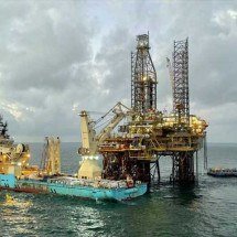 Preço do petróleo sobe mais de 4% e chega a US$ 113 -  Reprodu&ccedil;&atilde;o do X @mhmiranusa