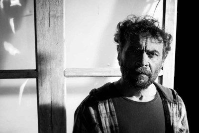 J&uacute;lio Maciel vive o general Macbeth, rei diante do caos em 'Escorpi&otilde;es na alma', em cartaz nesta ter&ccedil;a e quarta (17 e 18/3), no Teatro de Bolso do Sesc Palladium -  (crédito: Priscila Natany/divulga&ccedil;&atilde;o)