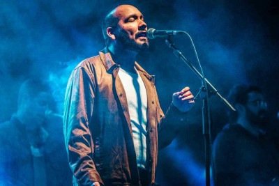 Com a can&ccedil;&atilde;o 'Exagerado demais', o paranaense David Mour venceu o Fenac em 2025 -  (crédito: Elton Oliveira/divulga&ccedil;&atilde;o)