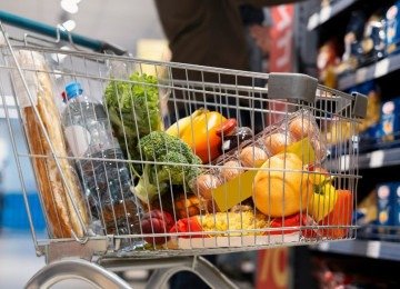 Com planejamento e aten&ccedil;&atilde;o aos detalhes, &eacute; poss&iacute;vel encher o carrinho do supermercado de forma inteligente e economizar no or&ccedil;amento familiar. -  (crédito: Freepik)