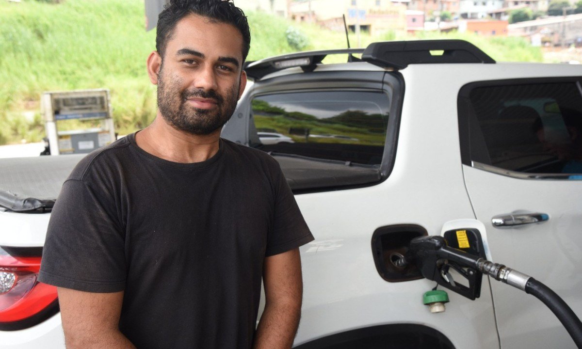 O bombista Paulo Henrique Costa Coelho considera que a &uacute;nica possibilidade &eacute; repassar o pre&ccedil;o a mais do diesel no custo do servi&ccedil;o