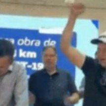 Microfone vaza deputado comemorando licitação: ‘Uma empresa é minha’ - Reprodu&ccedil;&atilde;o