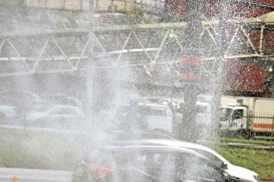 Cálculo do Instituto Trata Brasil leva em conta perdas físicas, como vazamentos, ou por gatos, furtos e erros de medição

 -  (crédito: Jair Amaral/EM/D.A Press – 5/5/25)