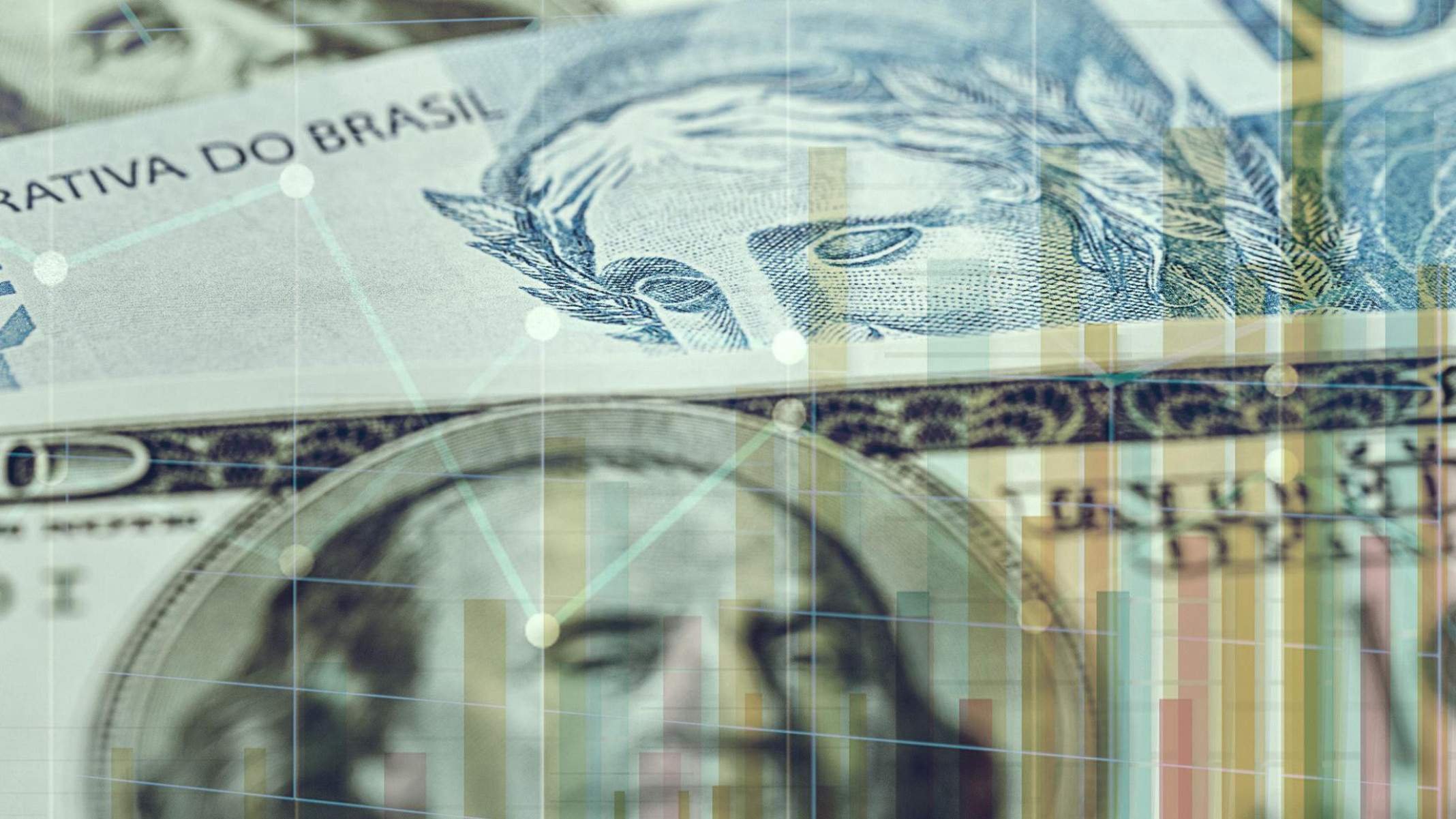 Juros elevados encarecem crédito e tendem a reduzir consumo -  (crédito: Getty Images)