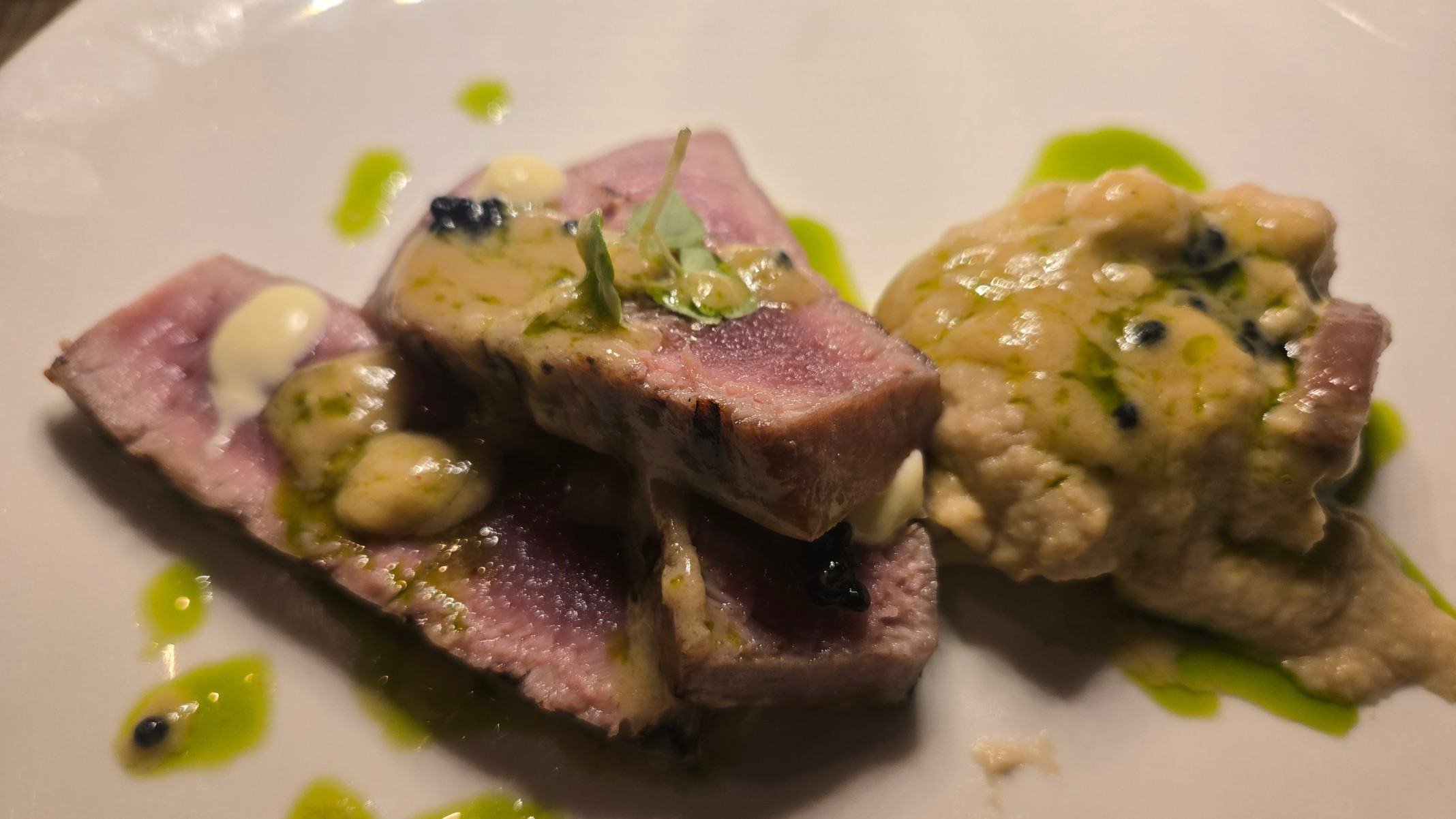 Chef Felipe Silva assina o cardápio refinado do Retaurante Osli, no hotel LK Design-Carlos Altman/EM