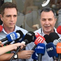 Junta médica de Bolsonaro tem antipetista e primo de Caiado