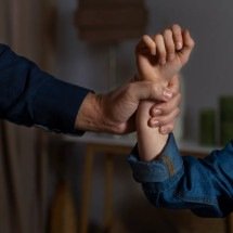 Padrinho é preso por estuprar afilhada de 7 anos em Contagem - Reprodução/Freepik 