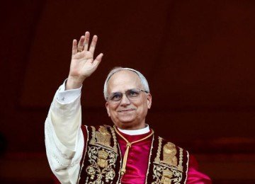 <p>Longo foi beatificado por João Paulo II nos anos 1980 e canonizado em 2025 por Leão XIV.</p>
 -  (crédito: Wikimedia Commons/Rustyvb)