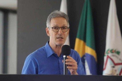 Romeu Zema deixa o governo de Minas neste domingo (22) para lançar pré-candidatura à Presidência -  (crédito: ALEXANDRE GUZANSHE/EM/D.A.PRESS)