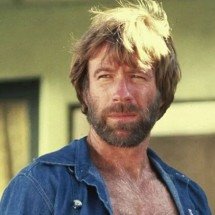 Morre o ator e lutador Chuck Norris, aos 86 anos - Reprodução