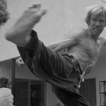 O que é Chun Kuk Do, contribuição de Chuck Norris para as artes marciais - Redes Sociais / Reprodu&ccedil;&atilde;o