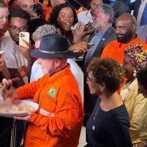 Lula diz que 'país não pode eleger quem acha que se vacinar vai virar gay' - Edésio Ferreira/EM/D.A. Press