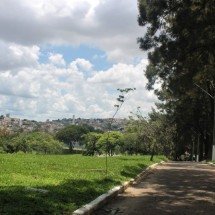 BH: mulher denuncia ameaça de coveiro no enterro da mãe - Crédito: Suziaene Brugnara