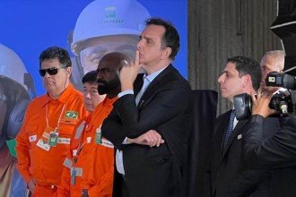 Senador Rodrigo Pacheco (PSD) esteve em agenda ao lado do presidente Lula (PT) -  (crédito: Edésio Ferreira/EM/D.A Press)