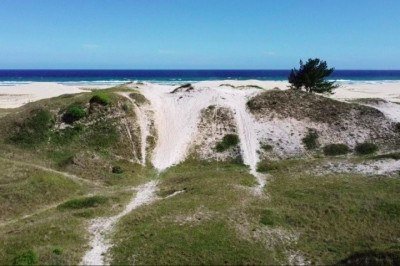 <p>Um monumento arqueológico que fica situado em Jaguaruna, no litoral sul de Santa Catarina, chama a atenção por sua importância cultural e histórica.</p>
 -  (crédito: Divulgação/Secretaria de Turismo de Jaguaruna)