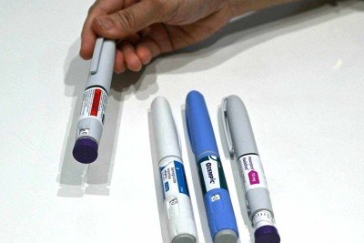 Dispositivos autoinjetáveis ??de GLP-1 são exibidos; avalanche de medicamentos para perda de peso está prestes a transformar a luta global contra a obesidade -  (crédito: INDRANIL MUKHERJEE / AFP)