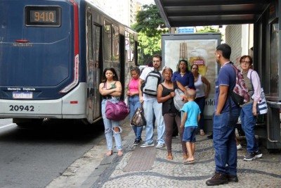  Tarifa de ônibus em BH subiu a partir de 1º de janeiro de 2026. Passagem passa a custar até R$ 6,25; gratuidade aos domingos e feriados é mantida -  (crédito: Jair Amaral/EM/D.A Press)