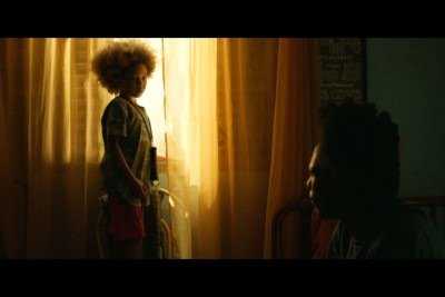 "Nosso segredo" acompanha uma fam&iacute;lia negra em luto que, ao lidar com a perda recente, v&ecirc; sua din&acirc;mica abalada por um segredo guardado pelo filho ca&ccedil;ula. -  (crédito: Divulga&ccedil;&atilde;o)