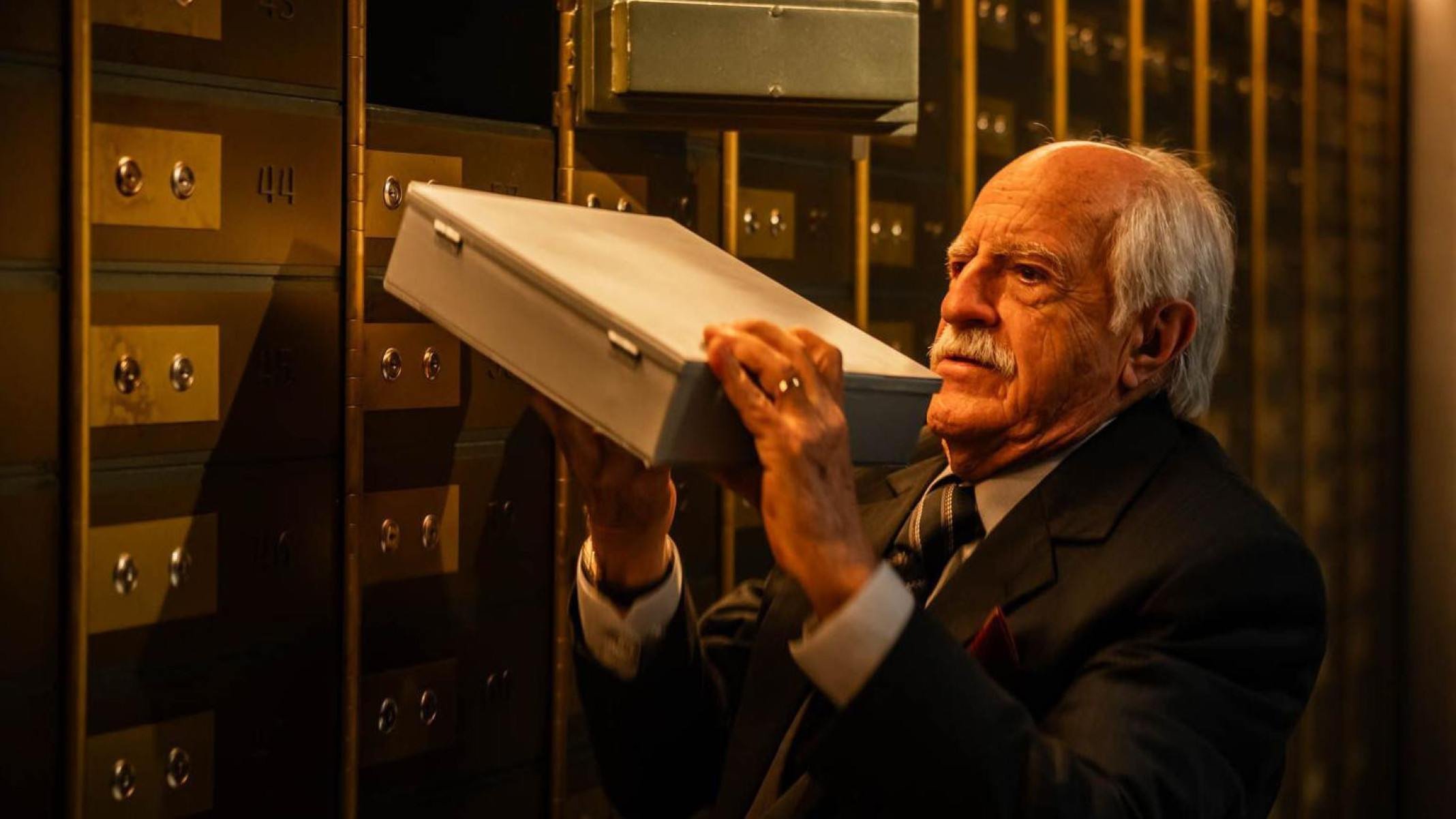 Ary Fontoura e Fernanda Montenegro em cartaz do filme <em>Velhos Bandidos</em> -  (crédito: Divulgação)