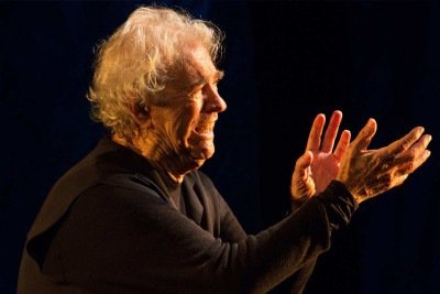 Juca de Oliveira no monólogo 'Rei Lear', em março de 2016 -  (crédito: João Caldas/Divulgação)