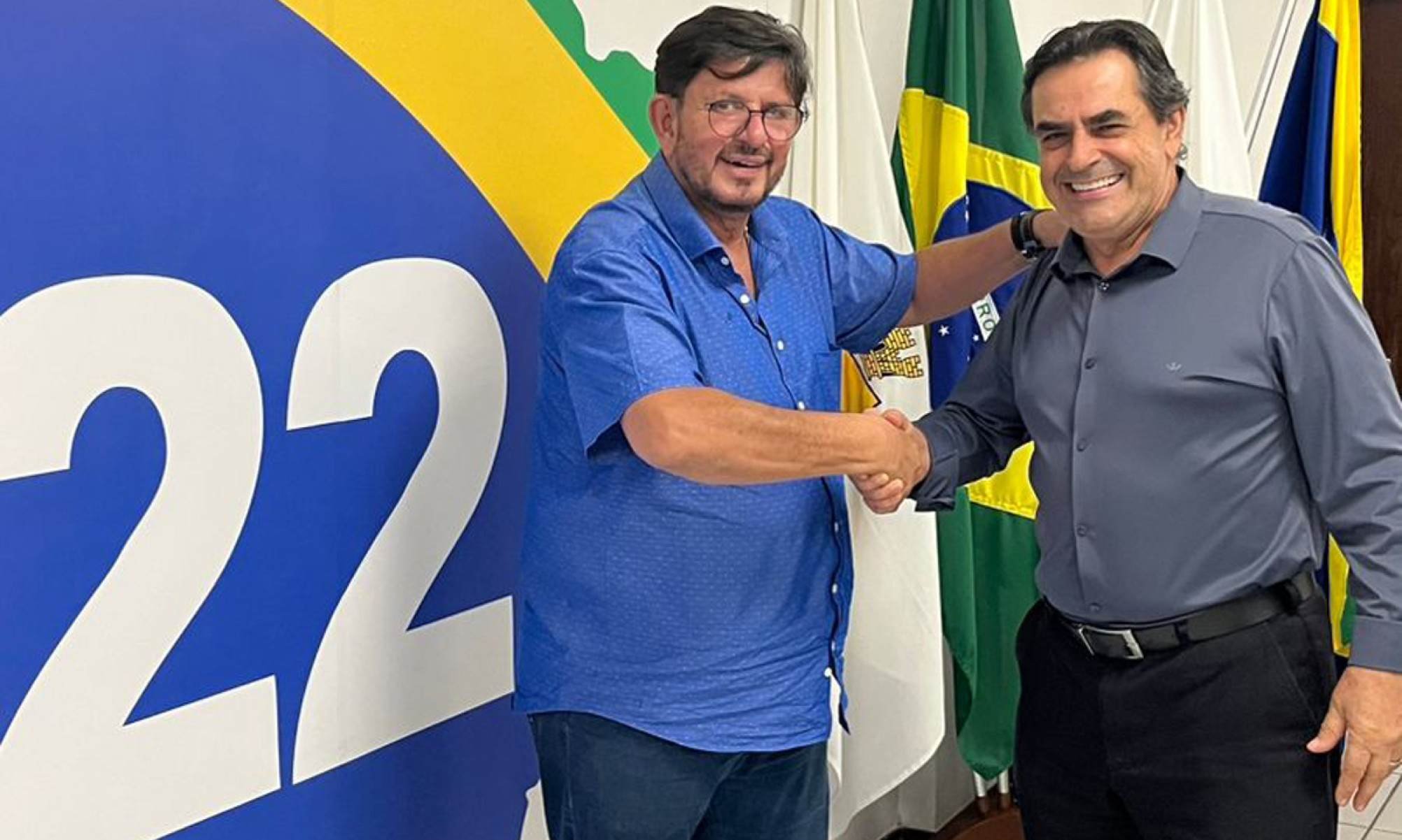 Fabinho Lideran&ccedil;a e o deputado federal Domingos S&aacute;vio na sede do PL em BH
