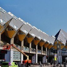 Experimento de Casas Cubo fascina na Holanda - Zairon, CC BY-SA 4.0, via Wikimedia Commons