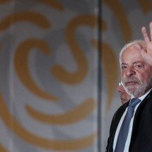 Lula tenta rejuvenescer bancada do PT, uma das mais velhas da Câmara - Luisa Gonzalez/Reuters/Folhapress