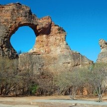 Parque no Piauí pode ter primeiro registro de beijo da humanidade - Artur Warchavchik - Wikimédia Commons