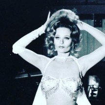 Morre atriz de 'Superman' indicada ao Oscar