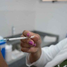 Em alerta, BH abre a vacinação contra gripe nos centros de saúde