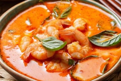 A intensa rivalidade das moquecas brasileiras, com suas cores e sabores marcantes, divide as prefer&ecirc;ncias gastron&ocirc;micas do pa&iacute;s. -  (crédito: Freepik)