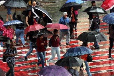 Três regiões de BH registram acumulado de chuva maior ou igual a 70mm em 72 horas
 -  (crédito:  Jair Amaral/EM/D.A Press)