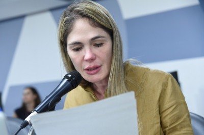 Deputada estadual Delegada Sheila fez acordo para interromper ação em que era acusada de calúnia contra Fuad Noman, ex-prefeito de BH, falecido ano passado -  (crédito: Guilherme Bergamini/ALMG)
