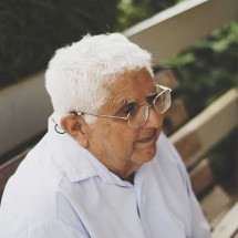 É possível prevenir? Por que eles surgem? Veja o que a ciência já sabe sobre os cabelos brancos - Reprodução do Flickr Camilla Soares