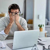 Cansaço no fim do dia nem sempre é só excesso de trabalho - Freepik